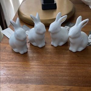 Set of 4 bunny place card or photo holders